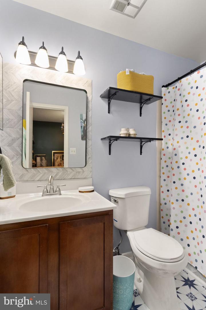 3086 BRIDGETON CT, WOODBRIDGE, Virginia 22192, 3 Bedrooms Bedrooms, ,4 BathroomsBathrooms,Residential,For sale,3086 BRIDGETON CT,VAPW2097668 MLS # VAPW2097668