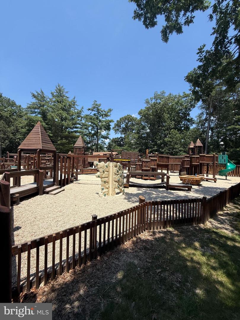 3086 BRIDGETON CT, WOODBRIDGE, Virginia 22192, 3 Bedrooms Bedrooms, ,4 BathroomsBathrooms,Residential,For sale,3086 BRIDGETON CT,VAPW2097668 MLS # VAPW2097668
