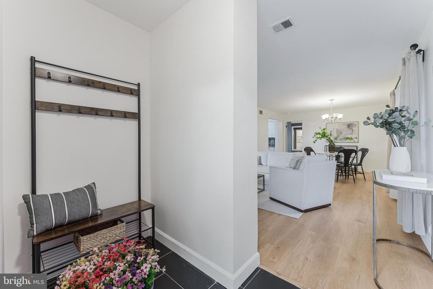 3460 SUMMIT CT NE #3460, WASHINGTON, District Of Columbia 20018, 3 Bedrooms Bedrooms, ,2 BathroomsBathrooms,Residential,For sale,3460 SUMMIT CT NE #3460,DCDC2206178 MLS # DCDC2206178