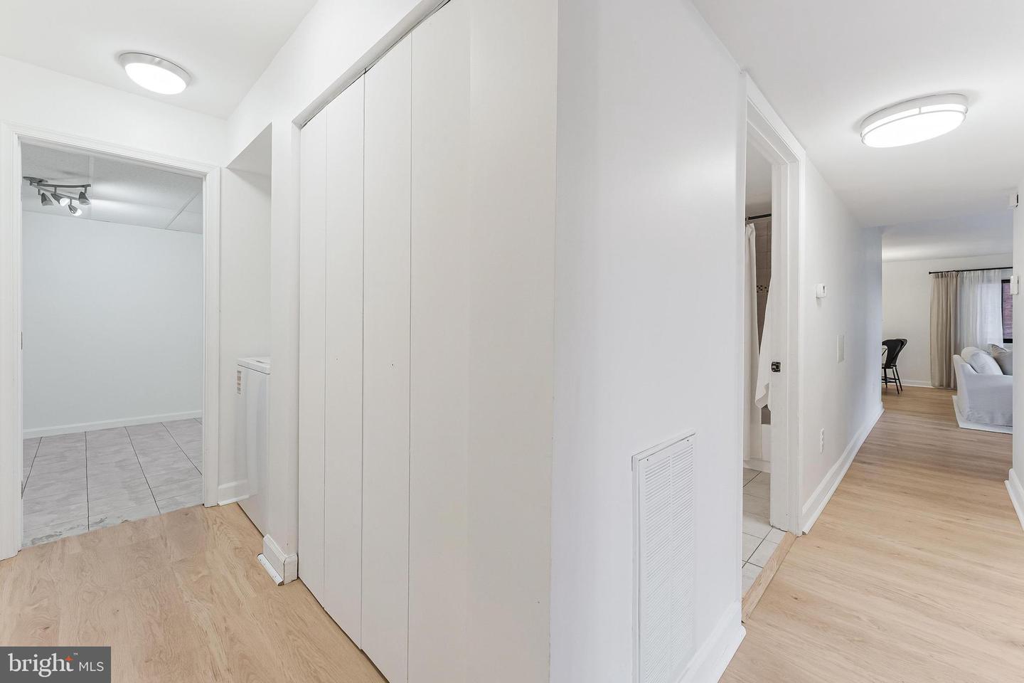 3460 SUMMIT CT NE #3460, WASHINGTON, District Of Columbia 20018, 3 Bedrooms Bedrooms, ,2 BathroomsBathrooms,Residential,For sale,3460 SUMMIT CT NE #3460,DCDC2206178 MLS # DCDC2206178