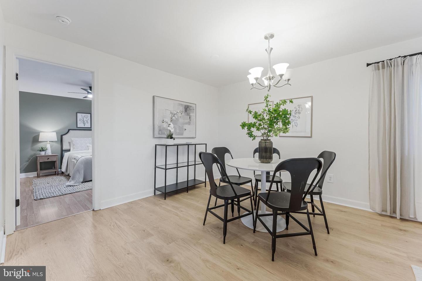 3460 SUMMIT CT NE #3460, WASHINGTON, District Of Columbia 20018, 3 Bedrooms Bedrooms, ,2 BathroomsBathrooms,Residential,For sale,3460 SUMMIT CT NE #3460,DCDC2206178 MLS # DCDC2206178