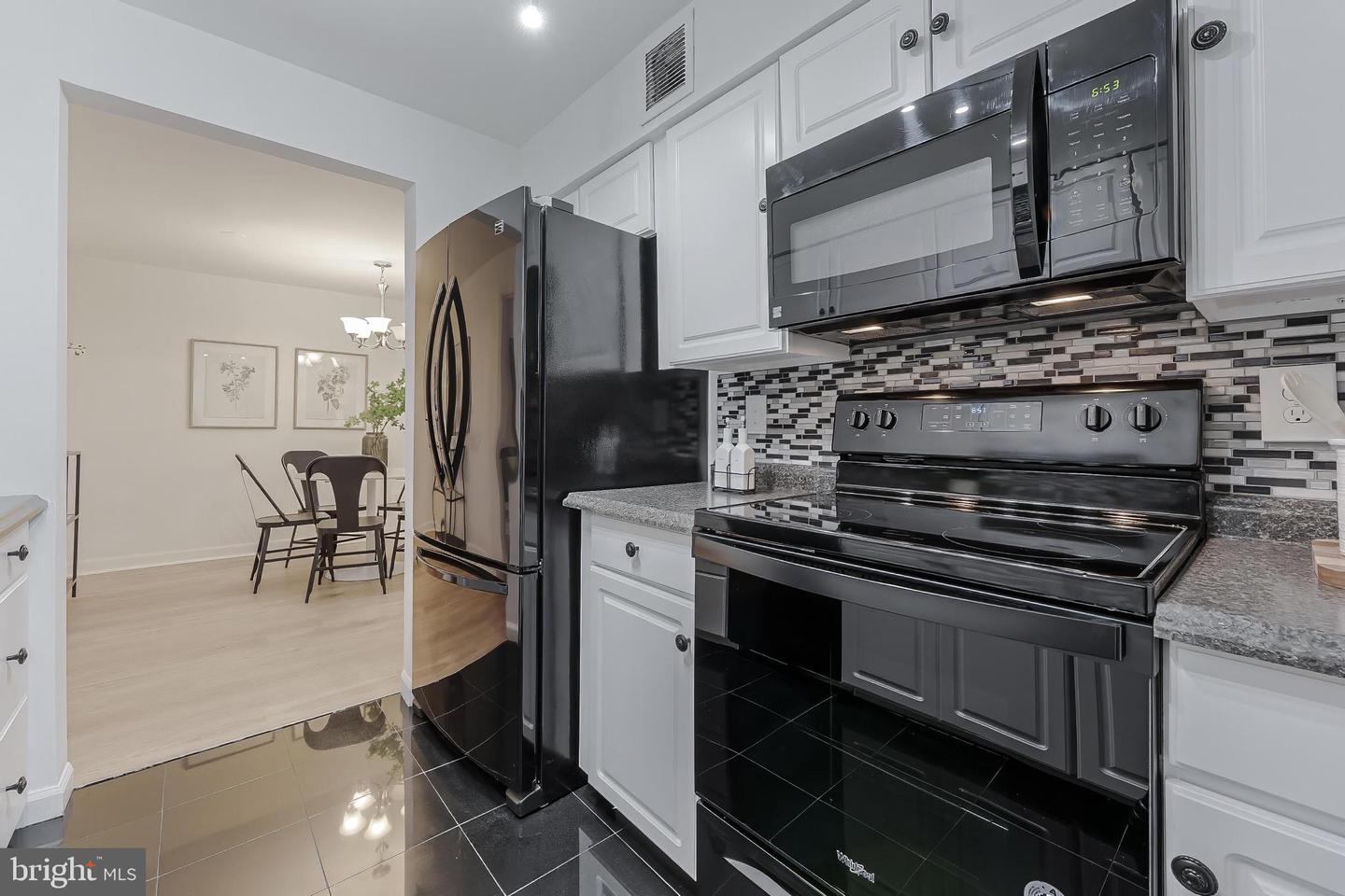3460 SUMMIT CT NE #3460, WASHINGTON, District Of Columbia 20018, 3 Bedrooms Bedrooms, ,2 BathroomsBathrooms,Residential,For sale,3460 SUMMIT CT NE #3460,DCDC2206178 MLS # DCDC2206178