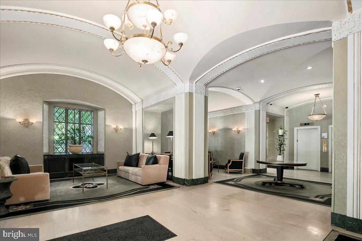 2032 BELMONT RD NW #312, WASHINGTON, District Of Columbia 20009, 2 Bedrooms Bedrooms, ,1 BathroomBathrooms,Residential,For sale,2032 BELMONT RD NW #312,DCDC2207212 MLS # DCDC2207212