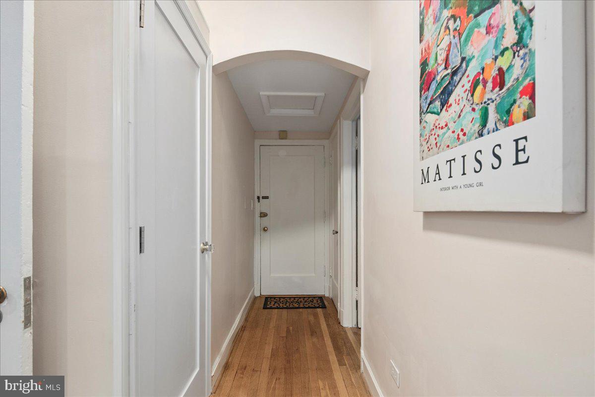 2032 BELMONT RD NW #312, WASHINGTON, District Of Columbia 20009, 2 Bedrooms Bedrooms, ,1 BathroomBathrooms,Residential,For sale,2032 BELMONT RD NW #312,DCDC2207212 MLS # DCDC2207212
