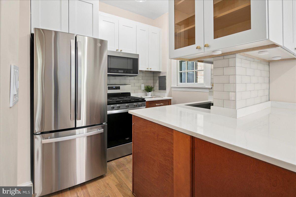 2032 BELMONT RD NW #312, WASHINGTON, District Of Columbia 20009, 2 Bedrooms Bedrooms, ,1 BathroomBathrooms,Residential,For sale,2032 BELMONT RD NW #312,DCDC2207212 MLS # DCDC2207212