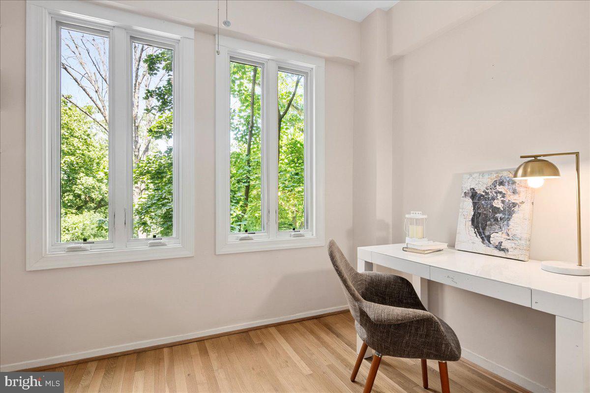 2032 BELMONT RD NW #312, WASHINGTON, District Of Columbia 20009, 2 Bedrooms Bedrooms, ,1 BathroomBathrooms,Residential,For sale,2032 BELMONT RD NW #312,DCDC2207212 MLS # DCDC2207212