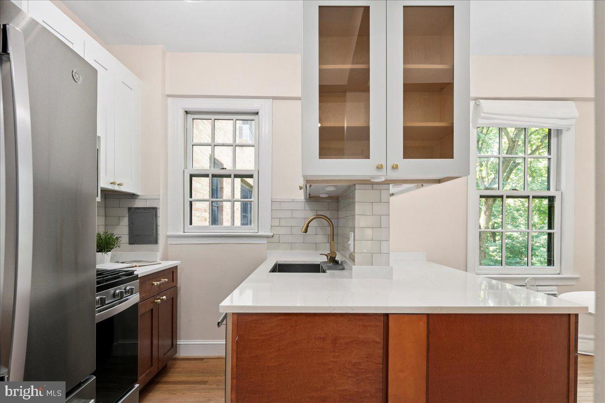 2032 BELMONT RD NW #312, WASHINGTON, District Of Columbia 20009, 2 Bedrooms Bedrooms, ,1 BathroomBathrooms,Residential,For sale,2032 BELMONT RD NW #312,DCDC2207212 MLS # DCDC2207212