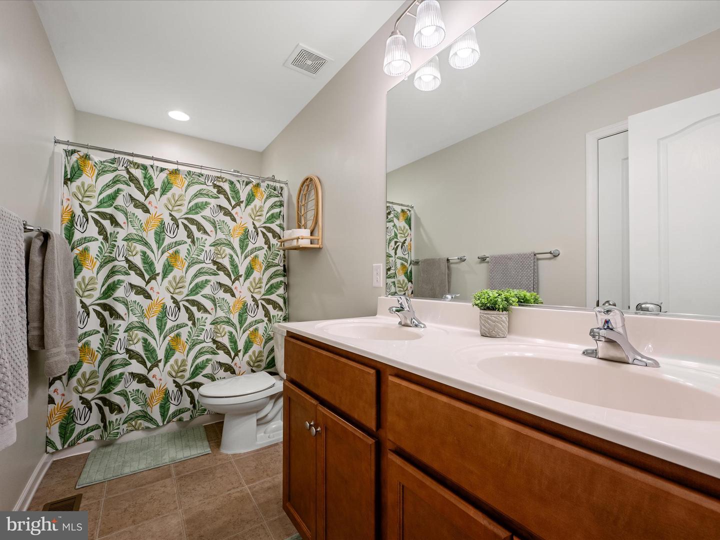 117 TAYLOR CT, STEPHENSON, Virginia 22656, 4 Bedrooms Bedrooms, ,2 BathroomsBathrooms,Residential,For sale,117 TAYLOR CT,VAFV2035052 MLS # VAFV2035052