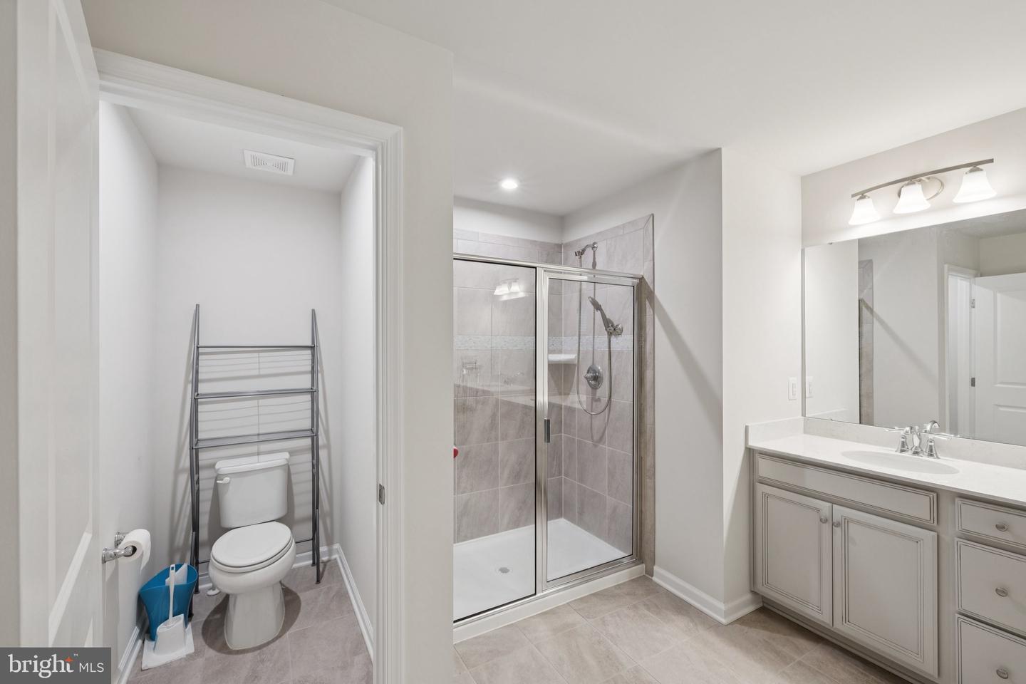 5103 MULBERRY DR, FREDERICKSBURG, Virginia 22407, 4 Bedrooms Bedrooms, ,3 BathroomsBathrooms,Residential,For sale,5103 MULBERRY DR,VASP2034162 MLS # VASP2034162
