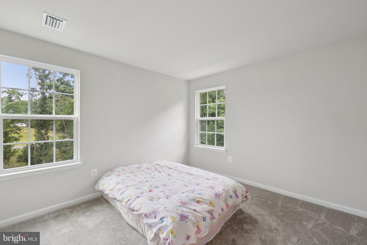 5103 MULBERRY DR, FREDERICKSBURG, Virginia 22407, 4 Bedrooms Bedrooms, ,3 BathroomsBathrooms,Residential,For sale,5103 MULBERRY DR,VASP2034162 MLS # VASP2034162