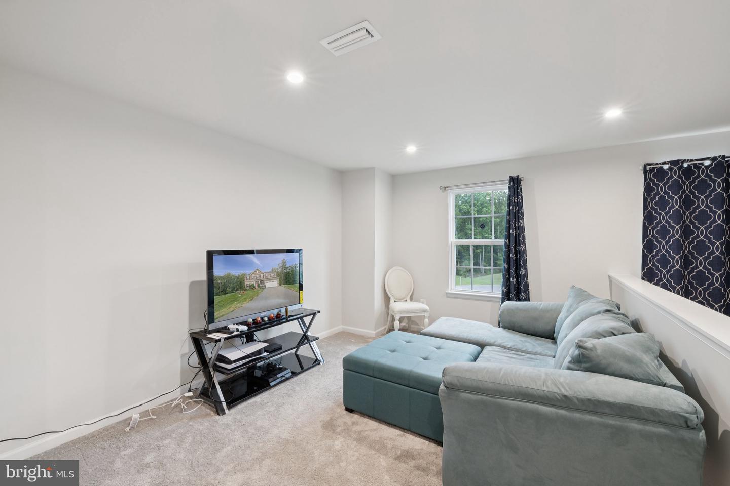 5103 MULBERRY DR, FREDERICKSBURG, Virginia 22407, 4 Bedrooms Bedrooms, ,3 BathroomsBathrooms,Residential,For sale,5103 MULBERRY DR,VASP2034162 MLS # VASP2034162