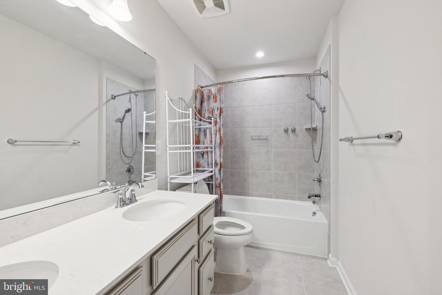 5103 MULBERRY DR, FREDERICKSBURG, Virginia 22407, 4 Bedrooms Bedrooms, ,3 BathroomsBathrooms,Residential,For sale,5103 MULBERRY DR,VASP2034162 MLS # VASP2034162