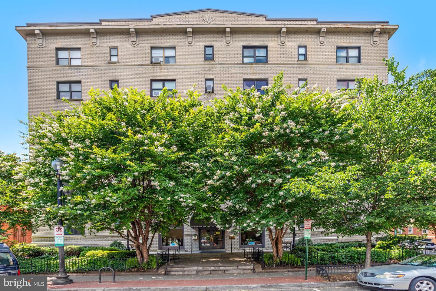 1514 17TH ST NW #412, WASHINGTON, District Of Columbia 20036, ,1 BathroomBathrooms,Residential,For sale,1514 17TH ST NW #412,DCDC2207340 MLS # DCDC2207340