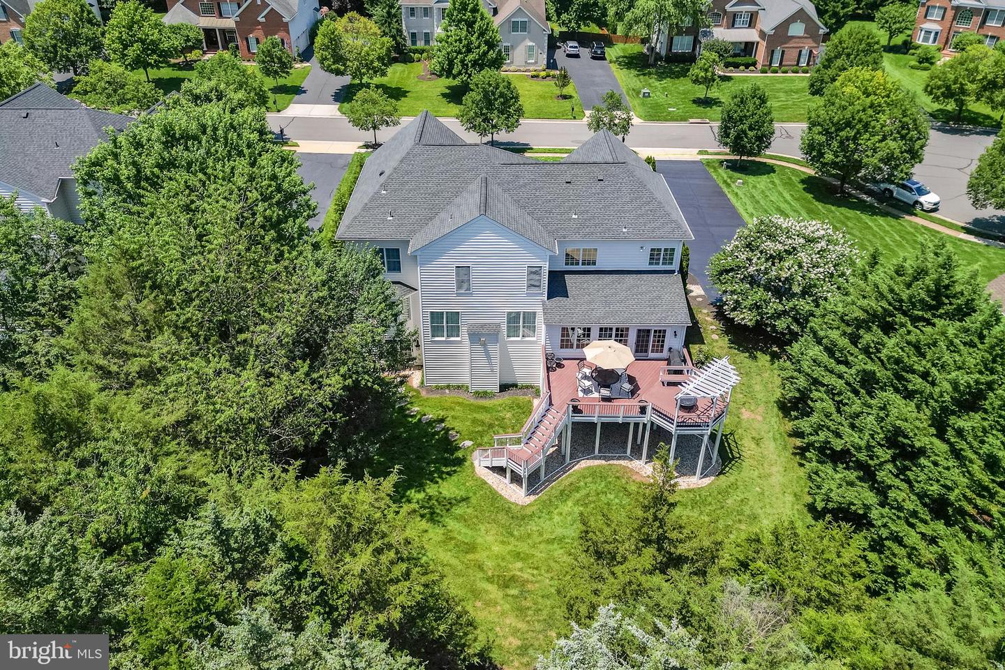 5359 WALKERTON CT, HAYMARKET, Virginia 20169, 5 Bedrooms Bedrooms, ,5 BathroomsBathrooms,Residential,For sale,5359 WALKERTON CT,VAPW2097736 MLS # VAPW2097736
