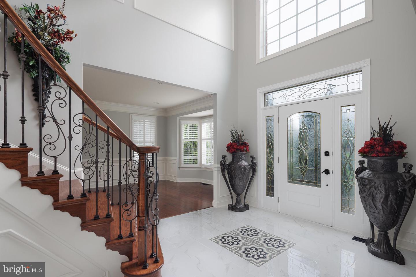 5359 WALKERTON CT, HAYMARKET, Virginia 20169, 5 Bedrooms Bedrooms, ,5 BathroomsBathrooms,Residential,For sale,5359 WALKERTON CT,VAPW2097736 MLS # VAPW2097736