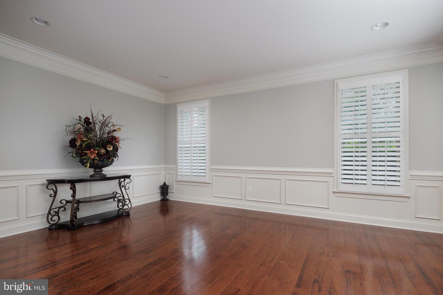 5359 WALKERTON CT, HAYMARKET, Virginia 20169, 5 Bedrooms Bedrooms, ,5 BathroomsBathrooms,Residential,For sale,5359 WALKERTON CT,VAPW2097736 MLS # VAPW2097736
