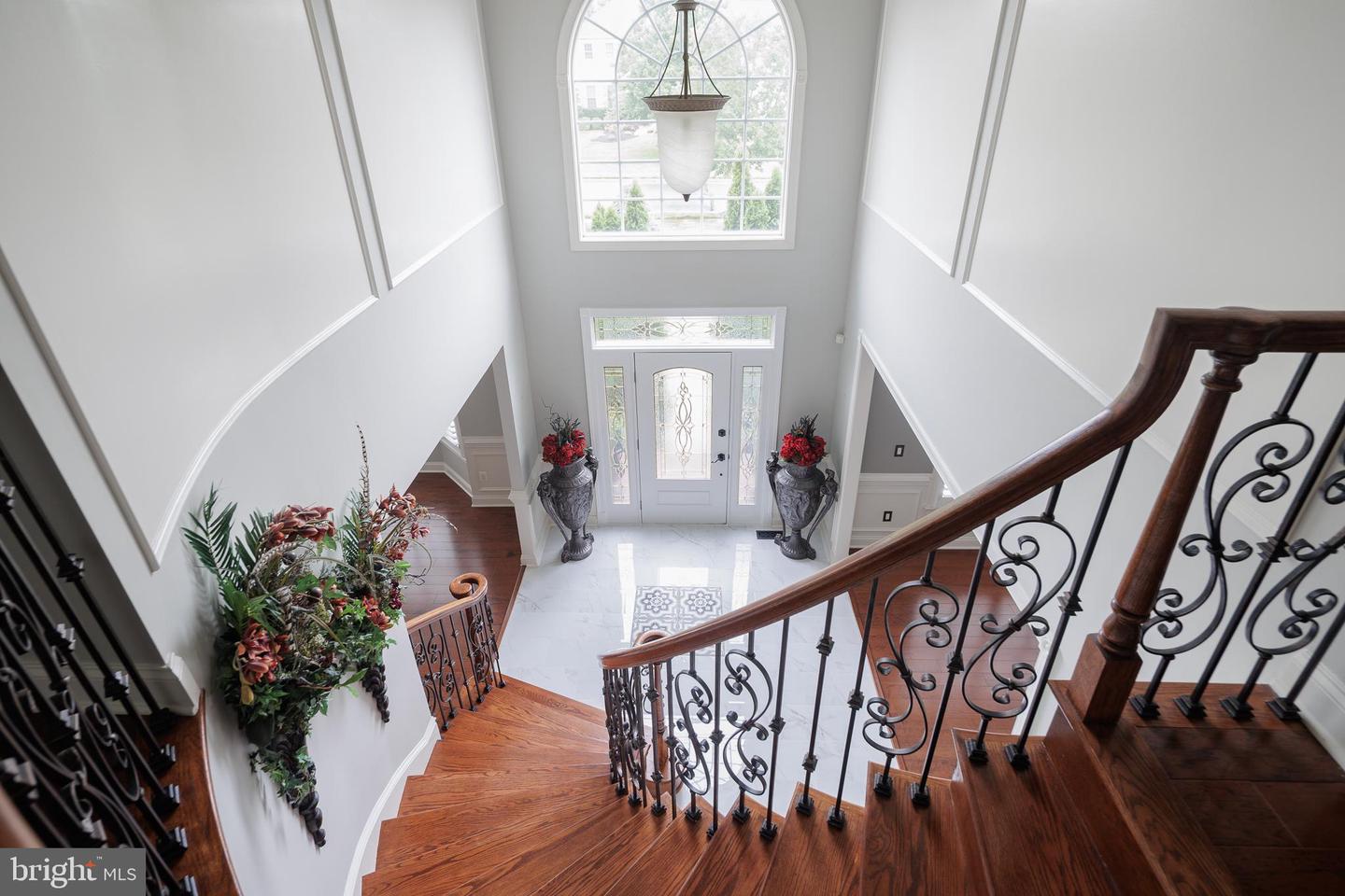 5359 WALKERTON CT, HAYMARKET, Virginia 20169, 5 Bedrooms Bedrooms, ,5 BathroomsBathrooms,Residential,For sale,5359 WALKERTON CT,VAPW2097736 MLS # VAPW2097736