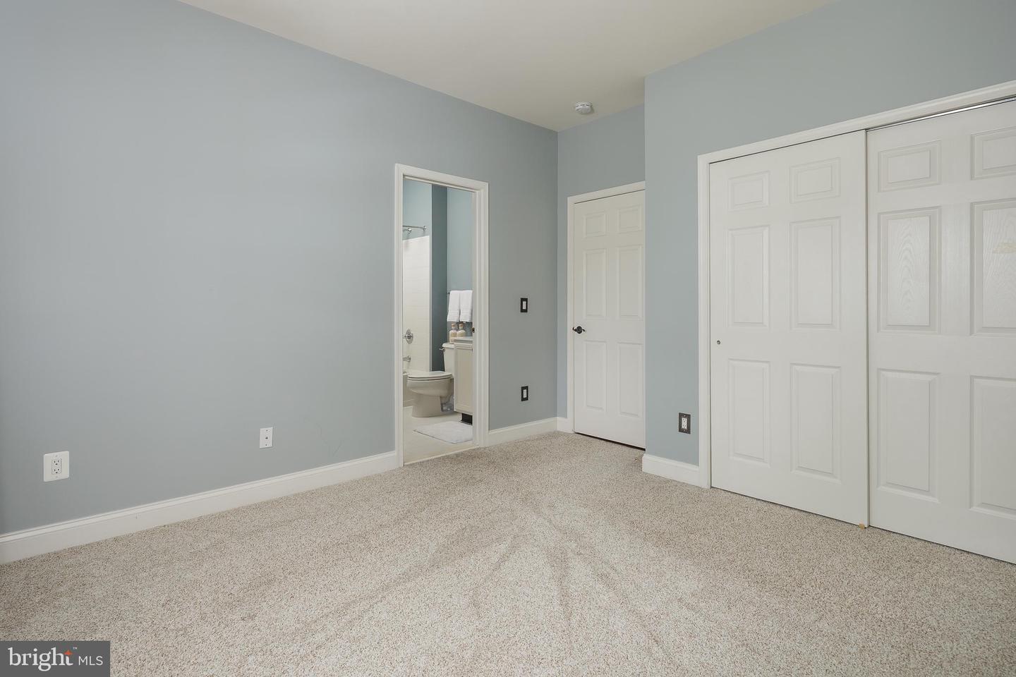5359 WALKERTON CT, HAYMARKET, Virginia 20169, 5 Bedrooms Bedrooms, ,5 BathroomsBathrooms,Residential,For sale,5359 WALKERTON CT,VAPW2097736 MLS # VAPW2097736