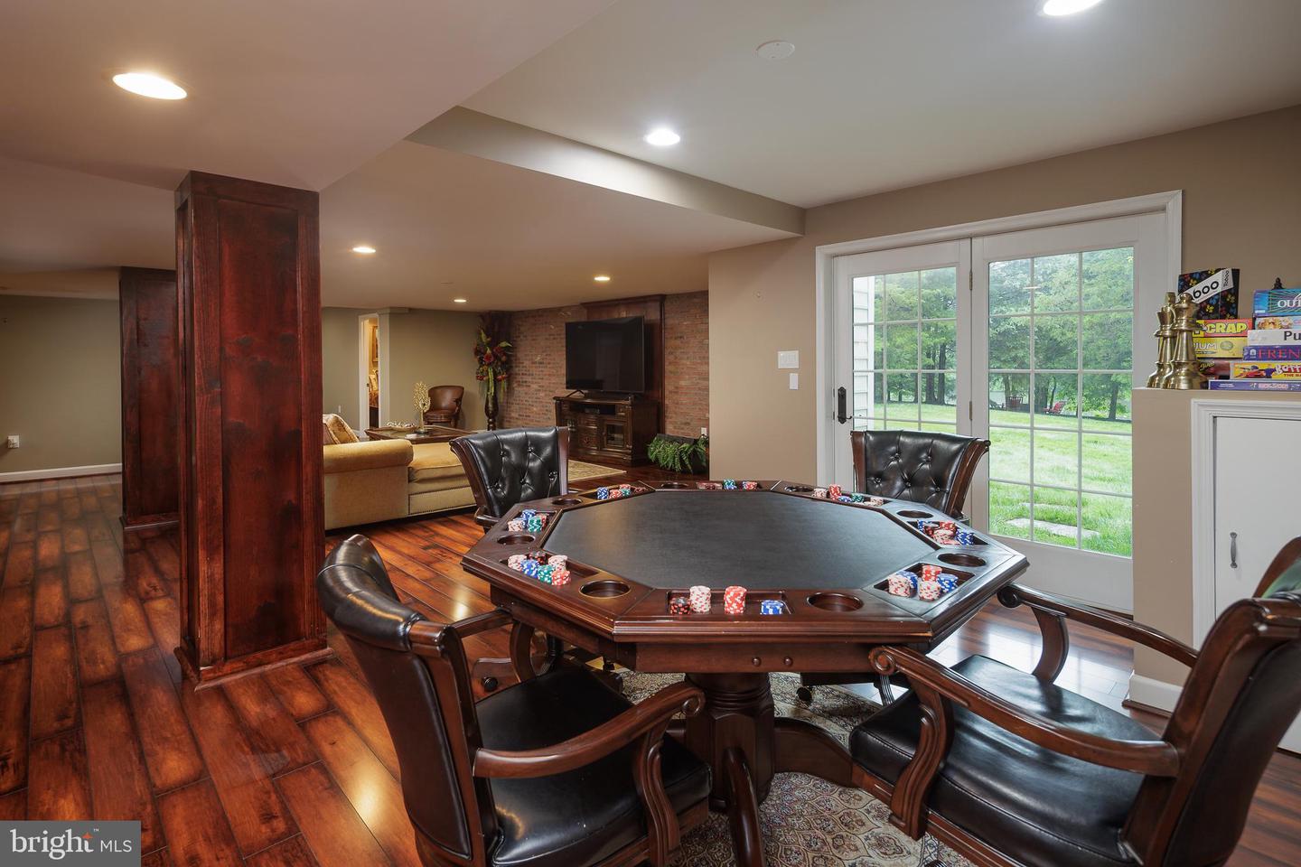 5359 WALKERTON CT, HAYMARKET, Virginia 20169, 5 Bedrooms Bedrooms, ,5 BathroomsBathrooms,Residential,For sale,5359 WALKERTON CT,VAPW2097736 MLS # VAPW2097736