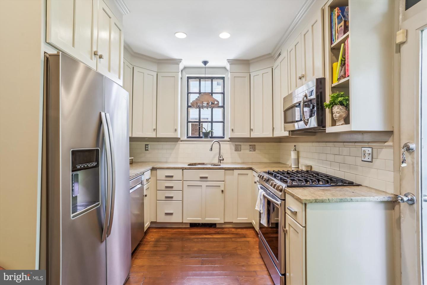 3331 QUESADA ST NW, WASHINGTON, District Of Columbia 20015, 4 Bedrooms Bedrooms, ,3 BathroomsBathrooms,Residential,For sale,3331 QUESADA ST NW,DCDC2207418 MLS # DCDC2207418