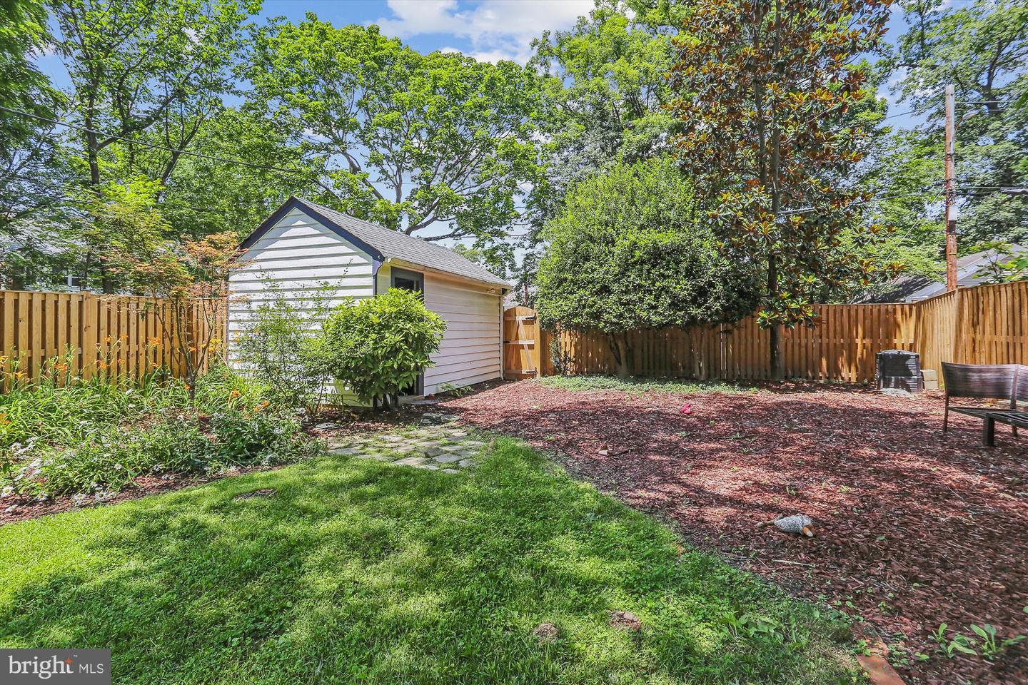 3331 QUESADA ST NW, WASHINGTON, District Of Columbia 20015, 4 Bedrooms Bedrooms, ,3 BathroomsBathrooms,Residential,For sale,3331 QUESADA ST NW,DCDC2207418 MLS # DCDC2207418