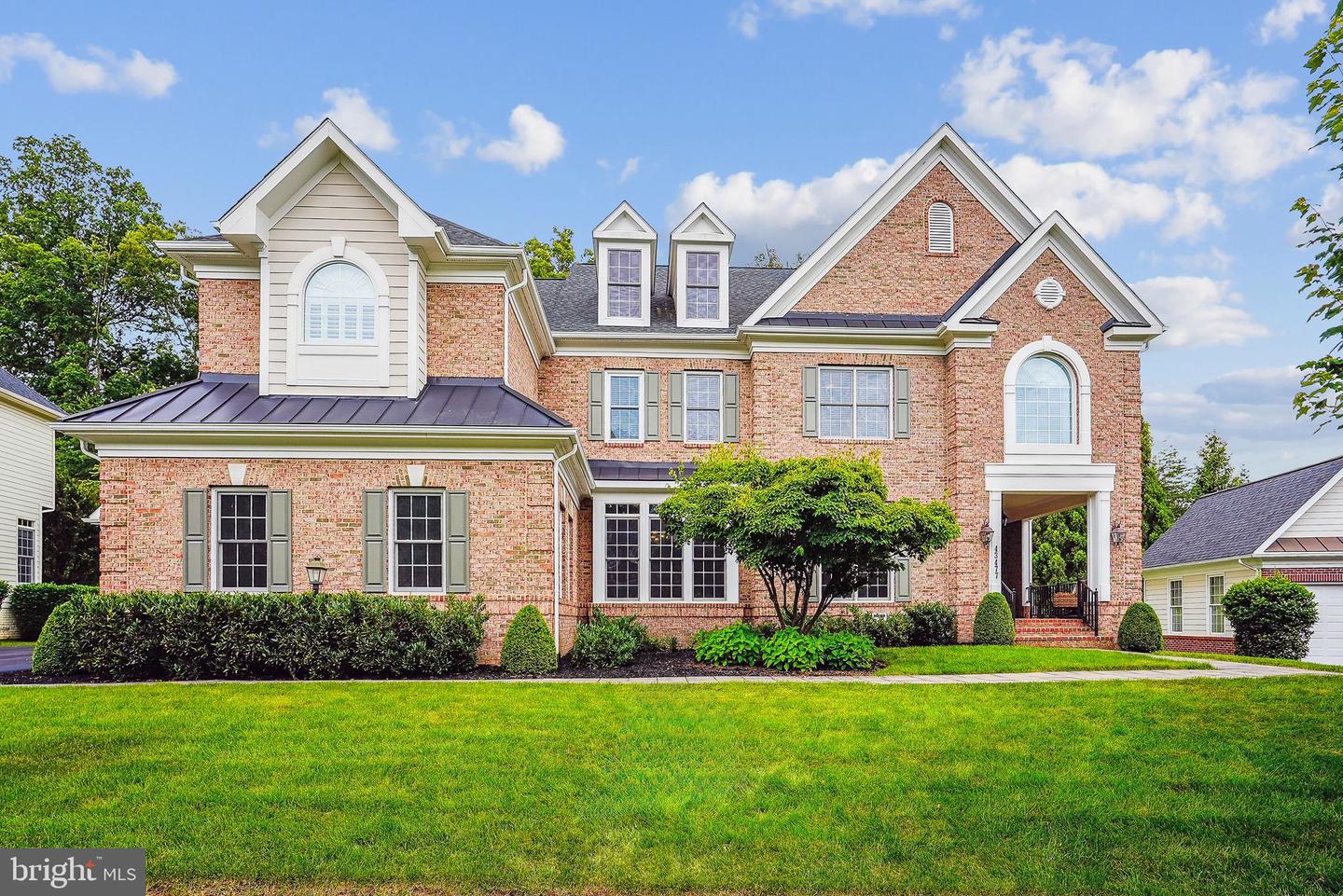 43477 CALPHAMS MILL CT, LEESBURG, Virginia 20176, 5 Bedrooms Bedrooms, ,4 BathroomsBathrooms,Residential,For sale,43477 CALPHAMS MILL CT,VALO2100350 MLS # VALO2100350