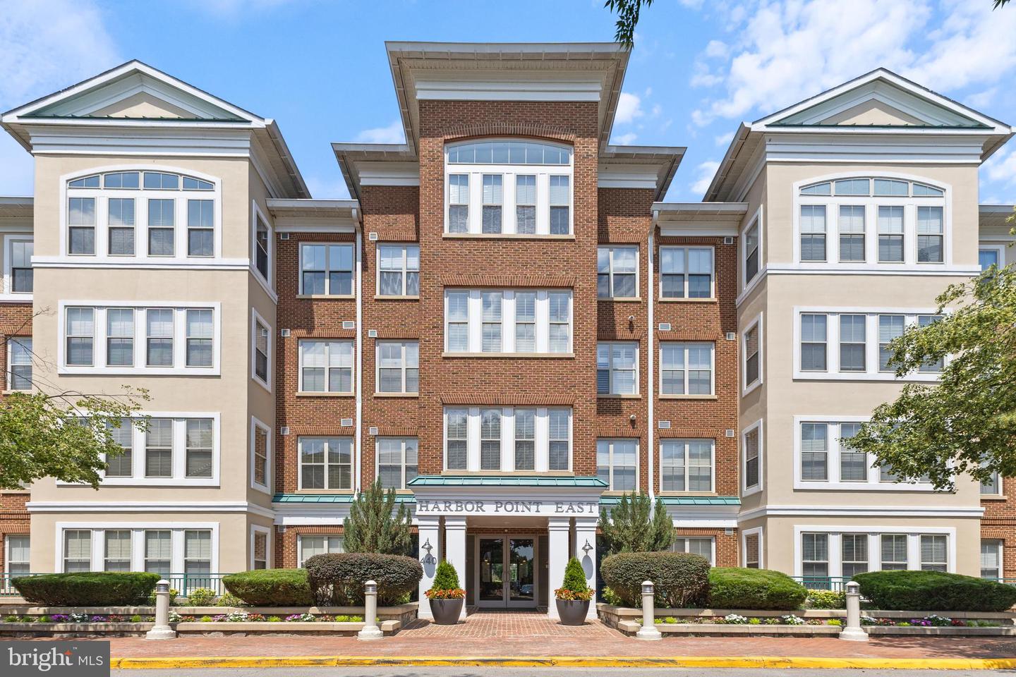 440 BELMONT BAY DR #116, WOODBRIDGE, Virginia 22191, 2 Bedrooms Bedrooms, ,2 BathroomsBathrooms,Residential,For sale,440 BELMONT BAY DR #116,VAPW2097758 MLS # VAPW2097758