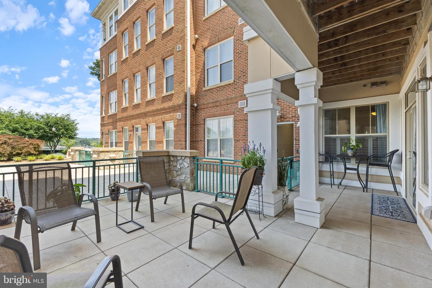 440 BELMONT BAY DR #116, WOODBRIDGE, Virginia 22191, 2 Bedrooms Bedrooms, ,2 BathroomsBathrooms,Residential,For sale,440 BELMONT BAY DR #116,VAPW2097758 MLS # VAPW2097758