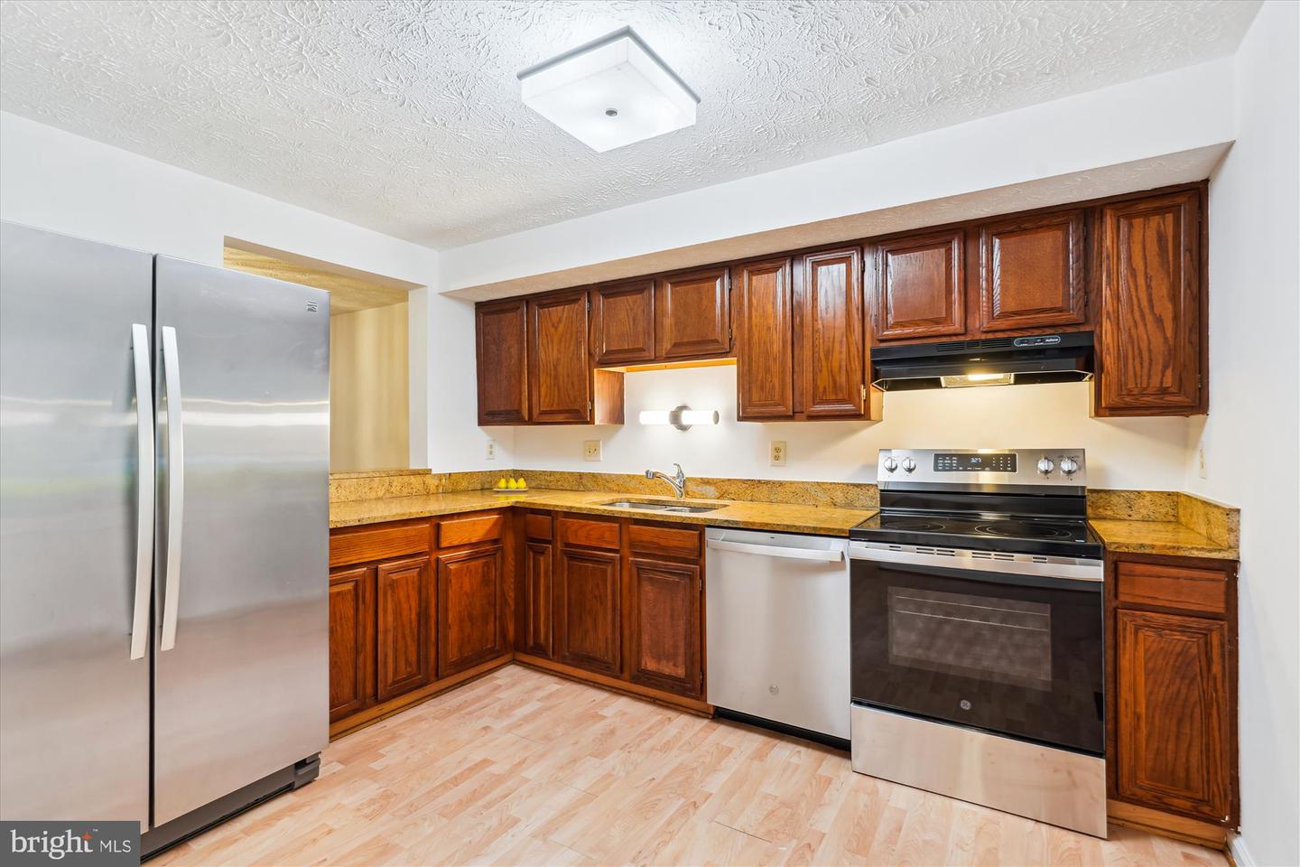 10921 HARPERS SQUARE CT, RESTON, Virginia 20191, 3 Bedrooms Bedrooms, ,2 BathroomsBathrooms,Residential,For sale,10921 HARPERS SQUARE CT,VAFX2250160 MLS # VAFX2250160