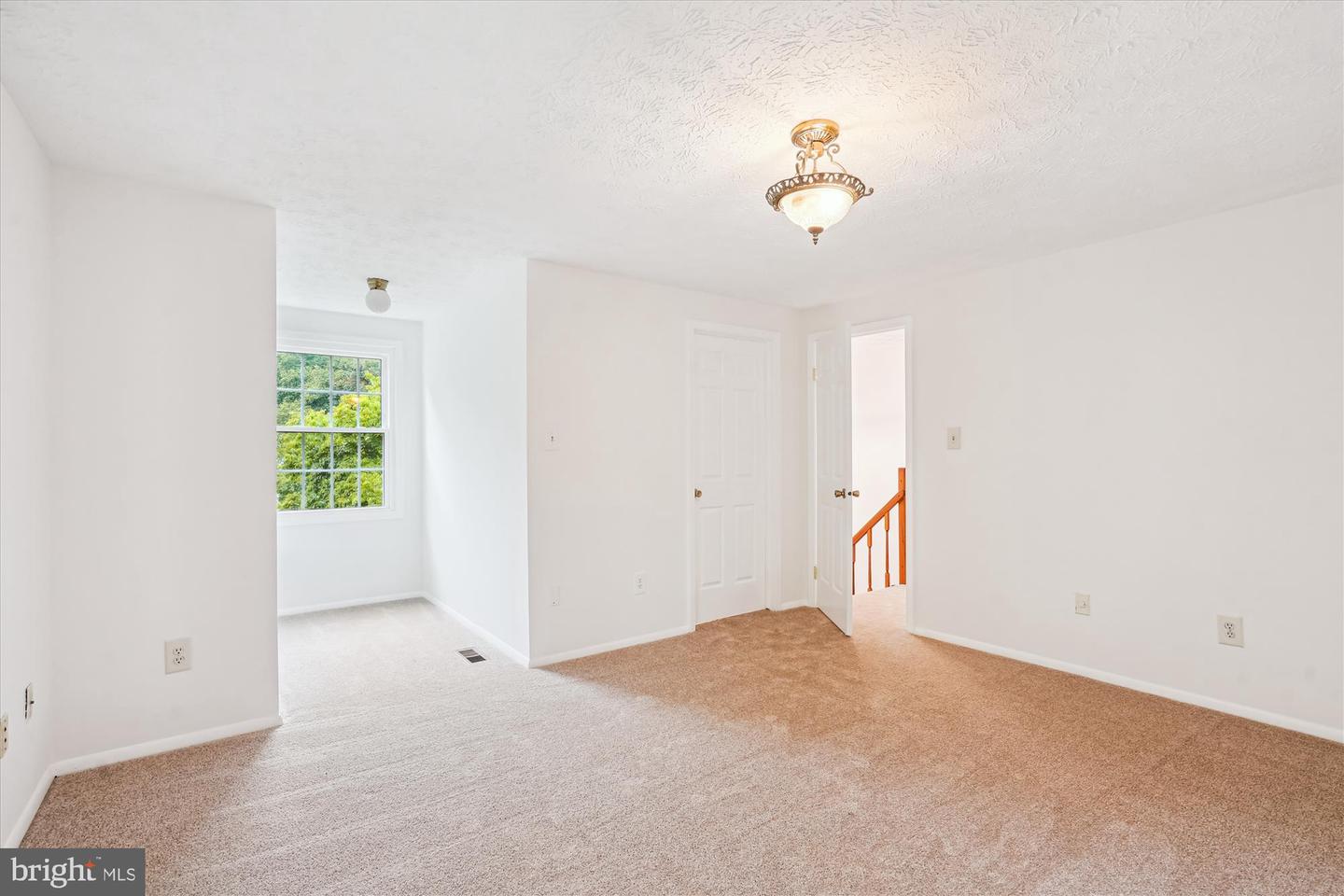 10921 HARPERS SQUARE CT, RESTON, Virginia 20191, 3 Bedrooms Bedrooms, ,2 BathroomsBathrooms,Residential,For sale,10921 HARPERS SQUARE CT,VAFX2250160 MLS # VAFX2250160