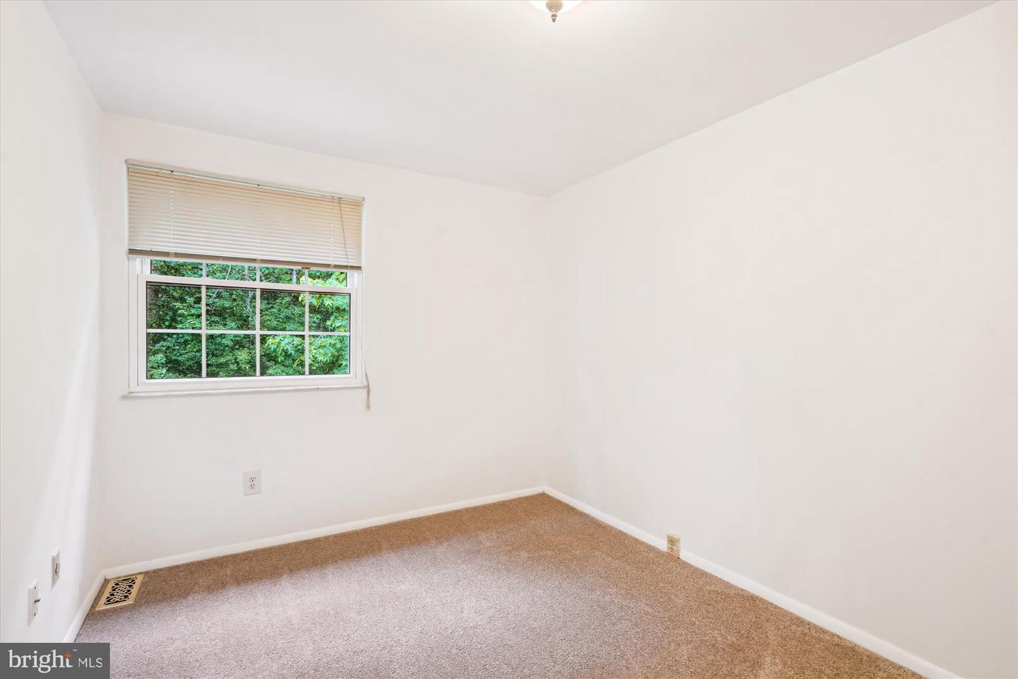 10921 HARPERS SQUARE CT, RESTON, Virginia 20191, 3 Bedrooms Bedrooms, ,2 BathroomsBathrooms,Residential,For sale,10921 HARPERS SQUARE CT,VAFX2250160 MLS # VAFX2250160