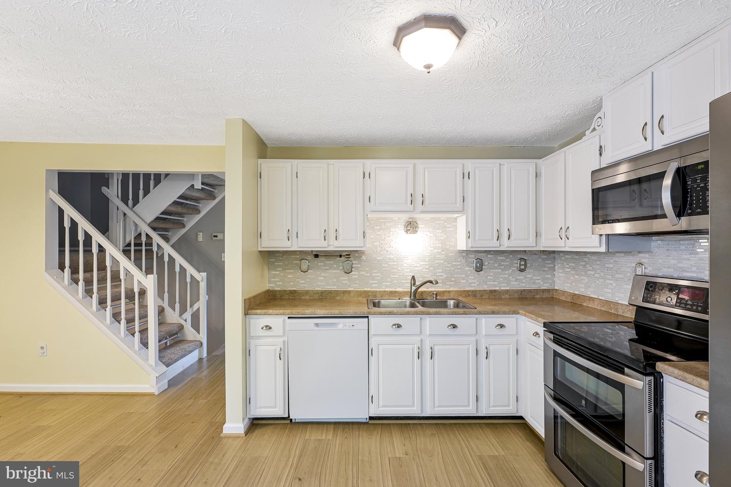 1668 BARNSTEAD DR, RESTON, Virginia 20194, 3 Bedrooms Bedrooms, ,1 BathroomBathrooms,Residential,For sale,1668 BARNSTEAD DR,VAFX2250174 MLS # VAFX2250174