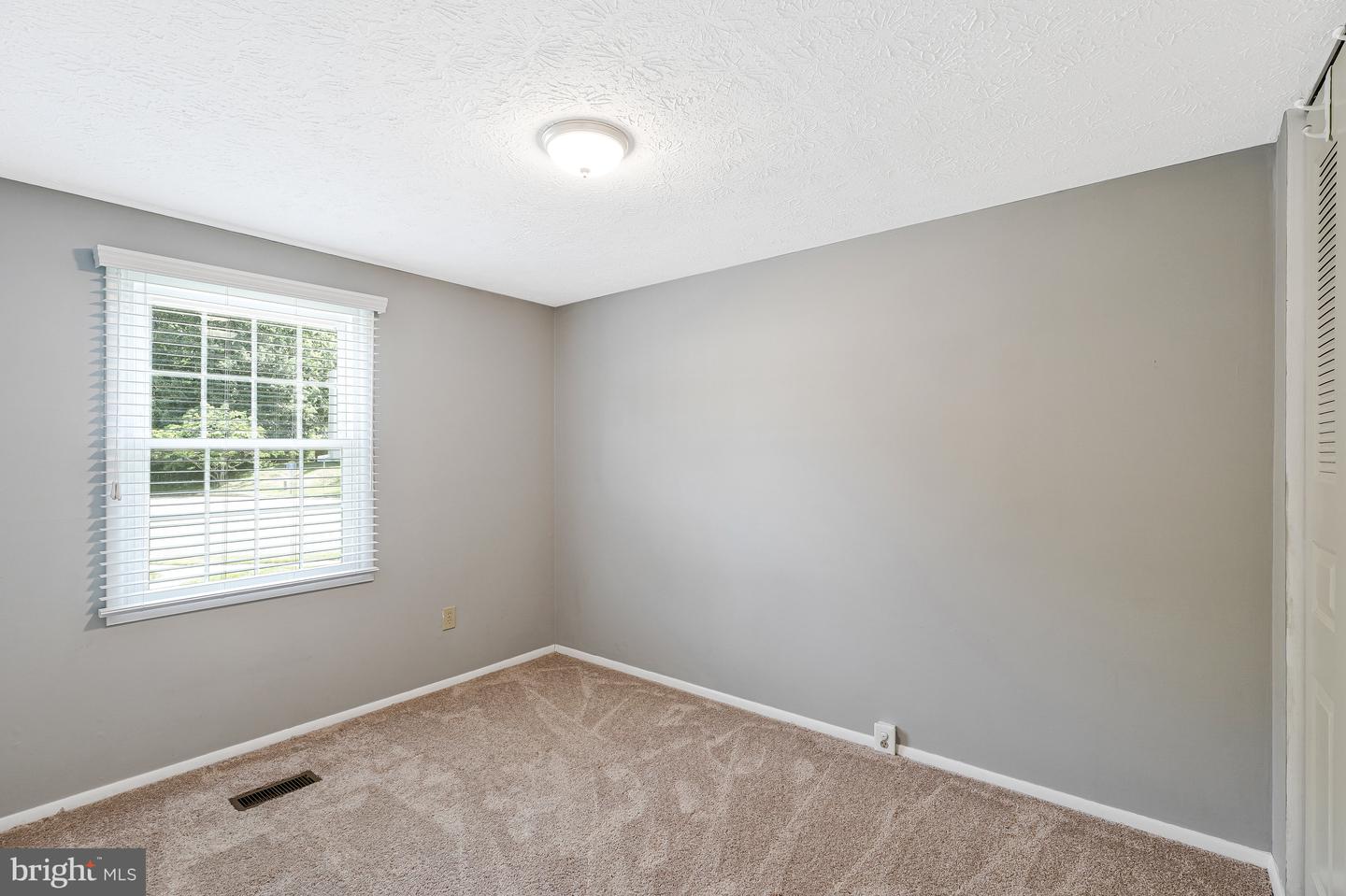 1668 BARNSTEAD DR, RESTON, Virginia 20194, 3 Bedrooms Bedrooms, ,1 BathroomBathrooms,Residential,For sale,1668 BARNSTEAD DR,VAFX2250174 MLS # VAFX2250174