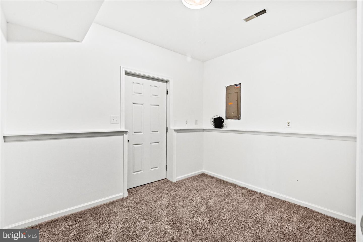 4 COLUMBUS CT, FREDERICKSBURG, Virginia 22407, 3 Bedrooms Bedrooms, ,2 BathroomsBathrooms,Residential,For sale,4 COLUMBUS CT,VASP2034188 MLS # VASP2034188