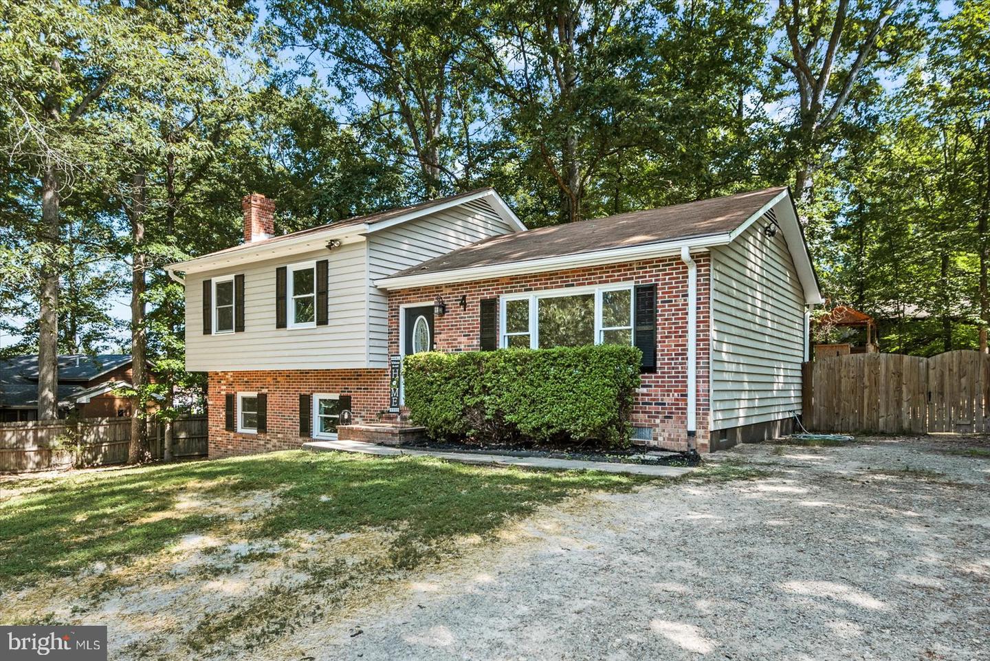 4 COLUMBUS CT, FREDERICKSBURG, Virginia 22407, 3 Bedrooms Bedrooms, ,2 BathroomsBathrooms,Residential,For sale,4 COLUMBUS CT,VASP2034188 MLS # VASP2034188