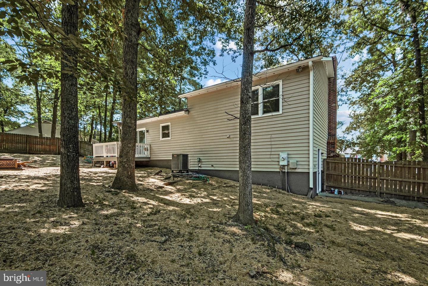 4 COLUMBUS CT, FREDERICKSBURG, Virginia 22407, 3 Bedrooms Bedrooms, ,2 BathroomsBathrooms,Residential,For sale,4 COLUMBUS CT,VASP2034188 MLS # VASP2034188