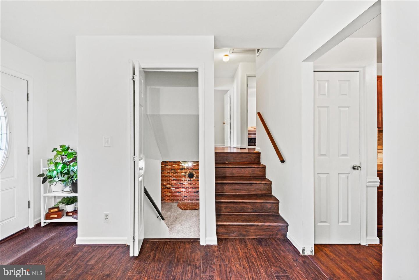 4 COLUMBUS CT, FREDERICKSBURG, Virginia 22407, 3 Bedrooms Bedrooms, ,2 BathroomsBathrooms,Residential,For sale,4 COLUMBUS CT,VASP2034188 MLS # VASP2034188