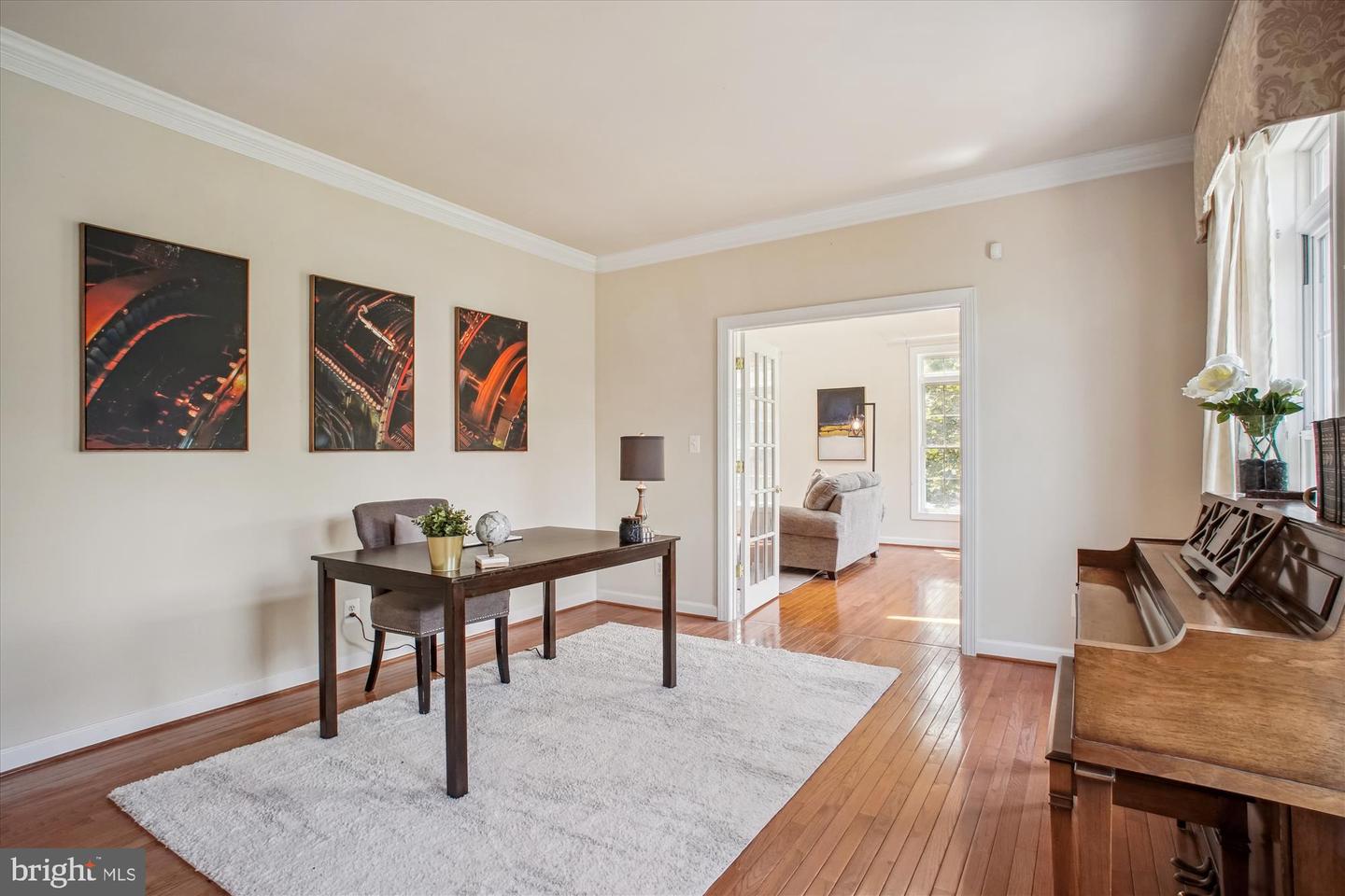 2907 DUMAS ST, ALEXANDRIA, Virginia 22306, 7 Bedrooms Bedrooms, ,5 BathroomsBathrooms,Residential,For sale,2907 DUMAS ST,VAFX2250052 MLS # VAFX2250052