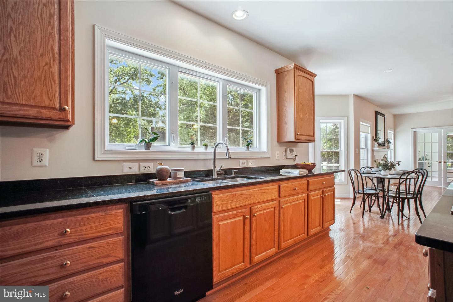 2907 DUMAS ST, ALEXANDRIA, Virginia 22306, 7 Bedrooms Bedrooms, ,5 BathroomsBathrooms,Residential,For sale,2907 DUMAS ST,VAFX2250052 MLS # VAFX2250052