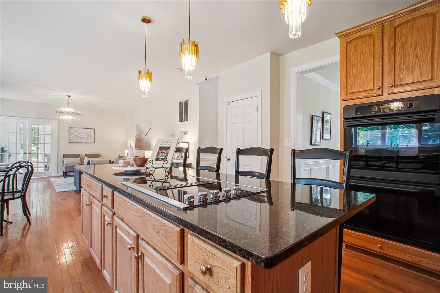 2907 DUMAS ST, ALEXANDRIA, Virginia 22306, 7 Bedrooms Bedrooms, ,5 BathroomsBathrooms,Residential,For sale,2907 DUMAS ST,VAFX2250052 MLS # VAFX2250052