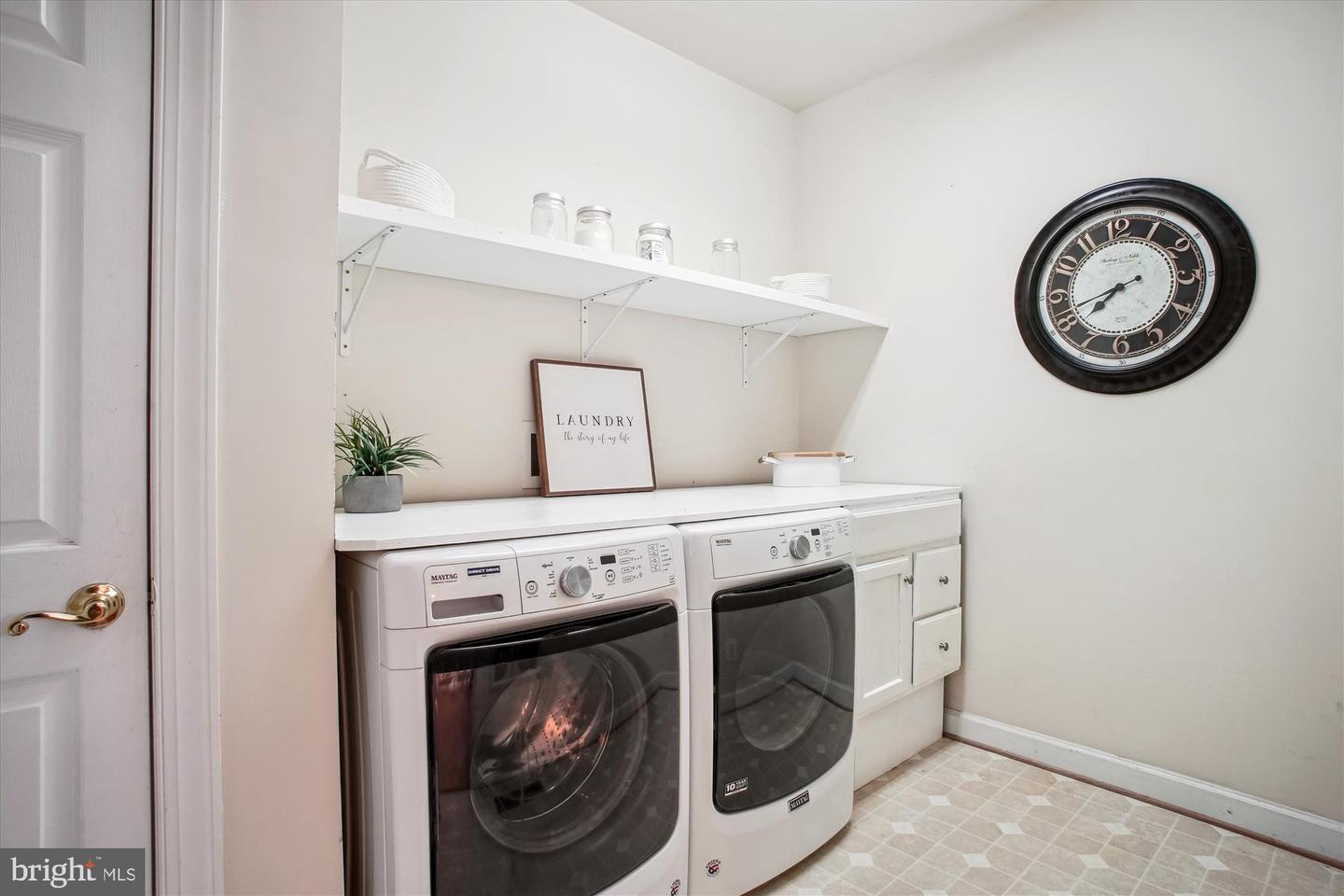 2907 DUMAS ST, ALEXANDRIA, Virginia 22306, 7 Bedrooms Bedrooms, ,5 BathroomsBathrooms,Residential,For sale,2907 DUMAS ST,VAFX2250052 MLS # VAFX2250052