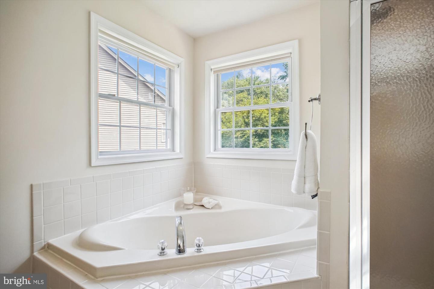 2907 DUMAS ST, ALEXANDRIA, Virginia 22306, 7 Bedrooms Bedrooms, ,5 BathroomsBathrooms,Residential,For sale,2907 DUMAS ST,VAFX2250052 MLS # VAFX2250052