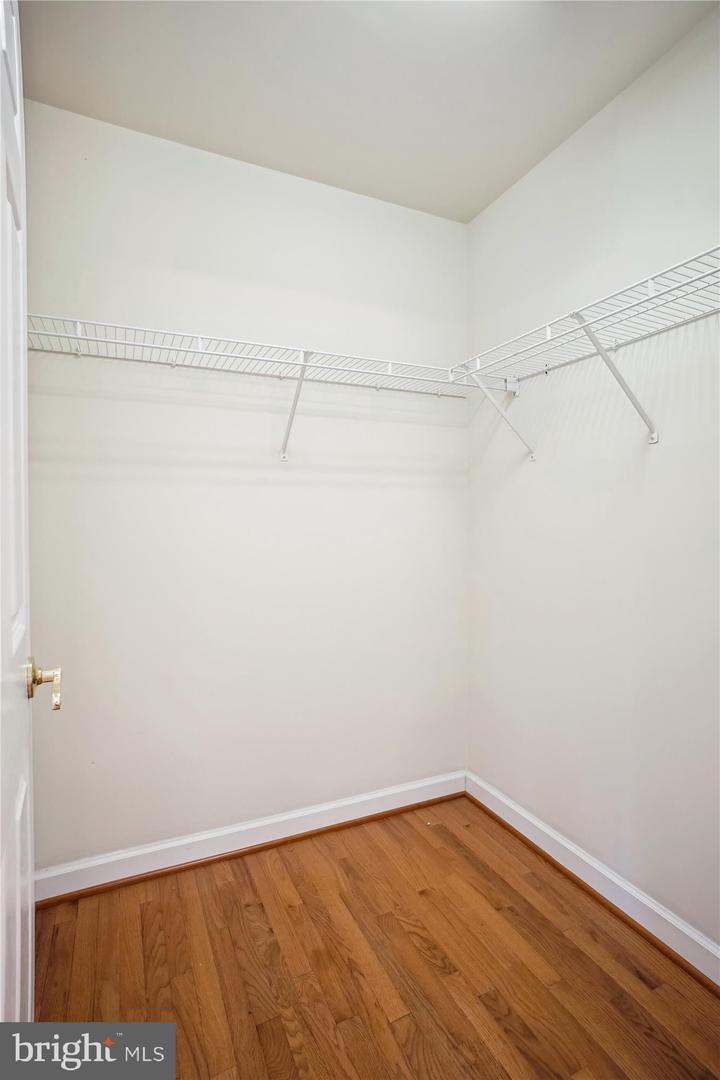 2907 DUMAS ST, ALEXANDRIA, Virginia 22306, 7 Bedrooms Bedrooms, ,5 BathroomsBathrooms,Residential,For sale,2907 DUMAS ST,VAFX2250052 MLS # VAFX2250052