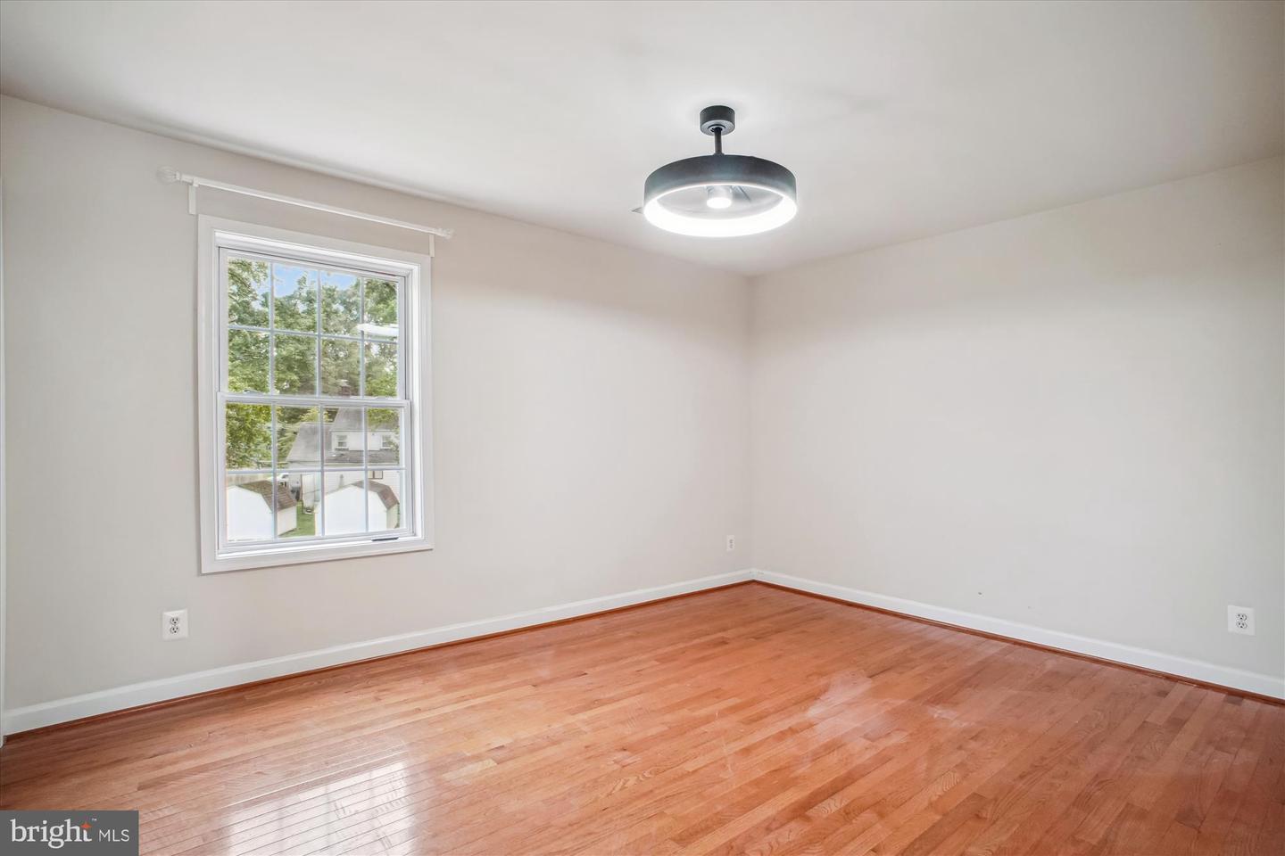 2907 DUMAS ST, ALEXANDRIA, Virginia 22306, 7 Bedrooms Bedrooms, ,5 BathroomsBathrooms,Residential,For sale,2907 DUMAS ST,VAFX2250052 MLS # VAFX2250052
