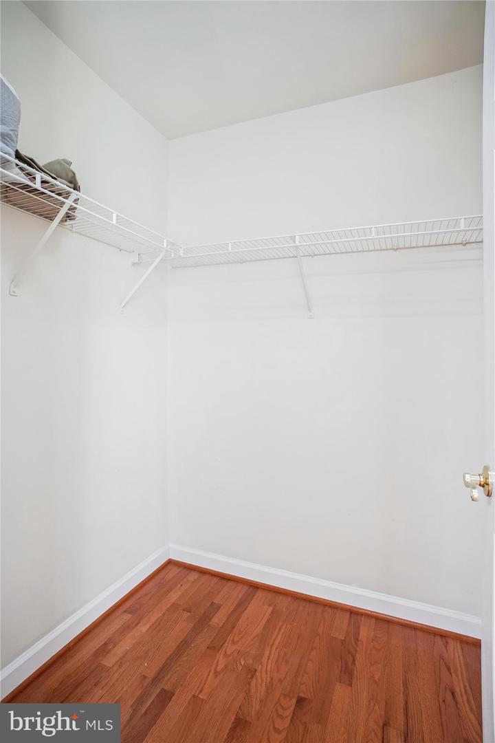 2907 DUMAS ST, ALEXANDRIA, Virginia 22306, 7 Bedrooms Bedrooms, ,5 BathroomsBathrooms,Residential,For sale,2907 DUMAS ST,VAFX2250052 MLS # VAFX2250052