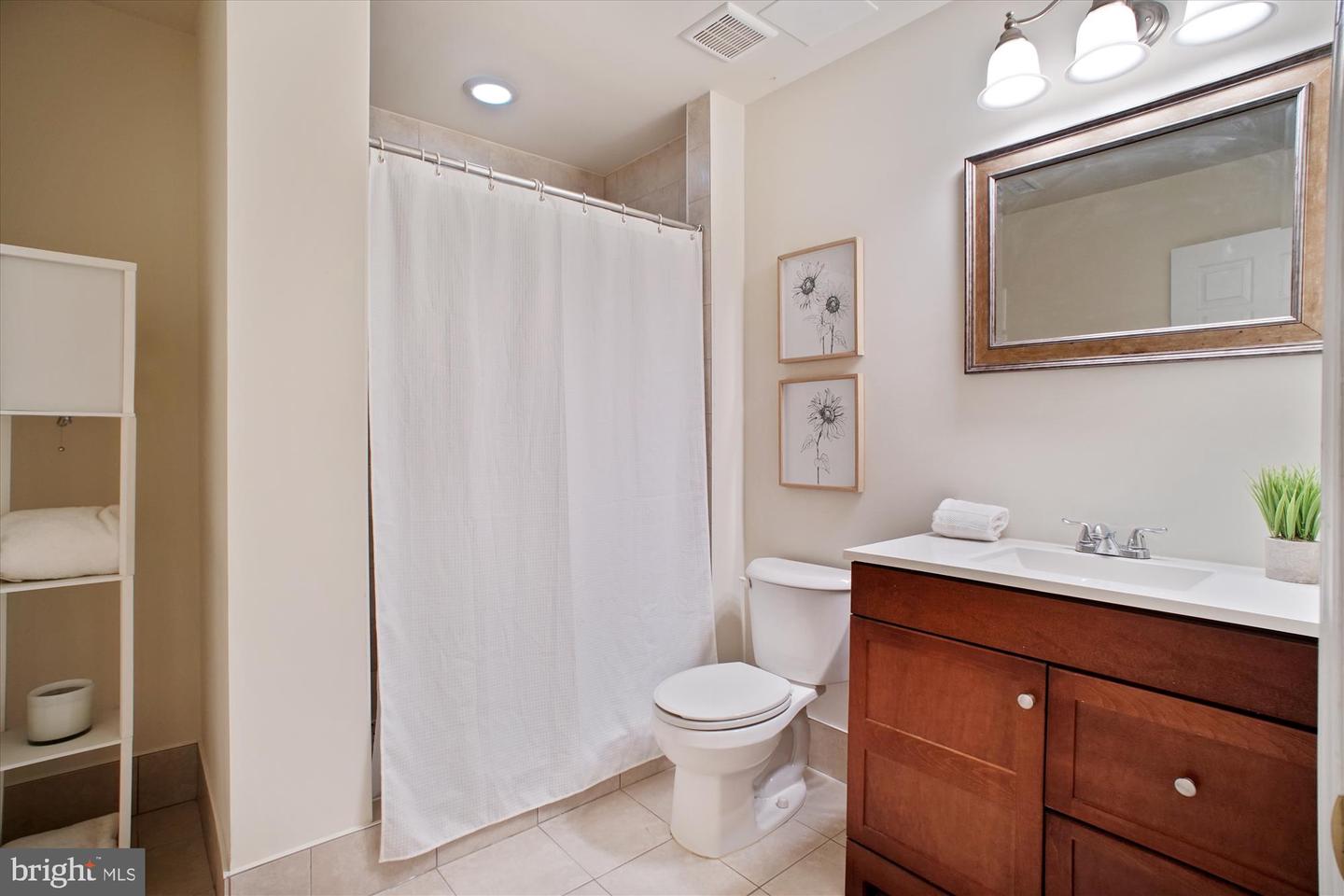 2907 DUMAS ST, ALEXANDRIA, Virginia 22306, 7 Bedrooms Bedrooms, ,5 BathroomsBathrooms,Residential,For sale,2907 DUMAS ST,VAFX2250052 MLS # VAFX2250052