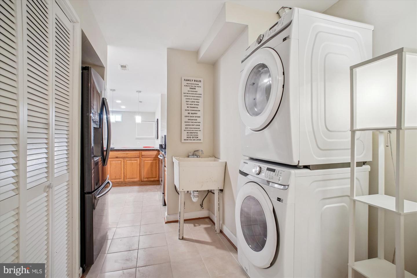 2907 DUMAS ST, ALEXANDRIA, Virginia 22306, 7 Bedrooms Bedrooms, ,5 BathroomsBathrooms,Residential,For sale,2907 DUMAS ST,VAFX2250052 MLS # VAFX2250052