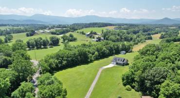 1835 MILL CREEK XRDS, LURAY, Virginia 22835, 3 Bedrooms Bedrooms, ,2 BathroomsBathrooms,Residential,For sale,1835 MILL CREEK XRDS,VAPA2005080 MLS # VAPA2005080