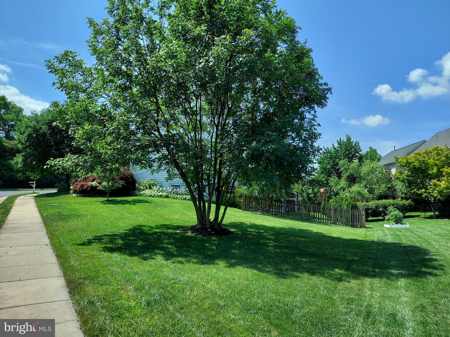8650 TRENTON CHAPEL WAY, MANASSAS, Virginia 20109, 5 Bedrooms Bedrooms, 10 Rooms Rooms,3 BathroomsBathrooms,Residential,For sale,8650 TRENTON CHAPEL WAY,VAPW2097960 MLS # VAPW2097960