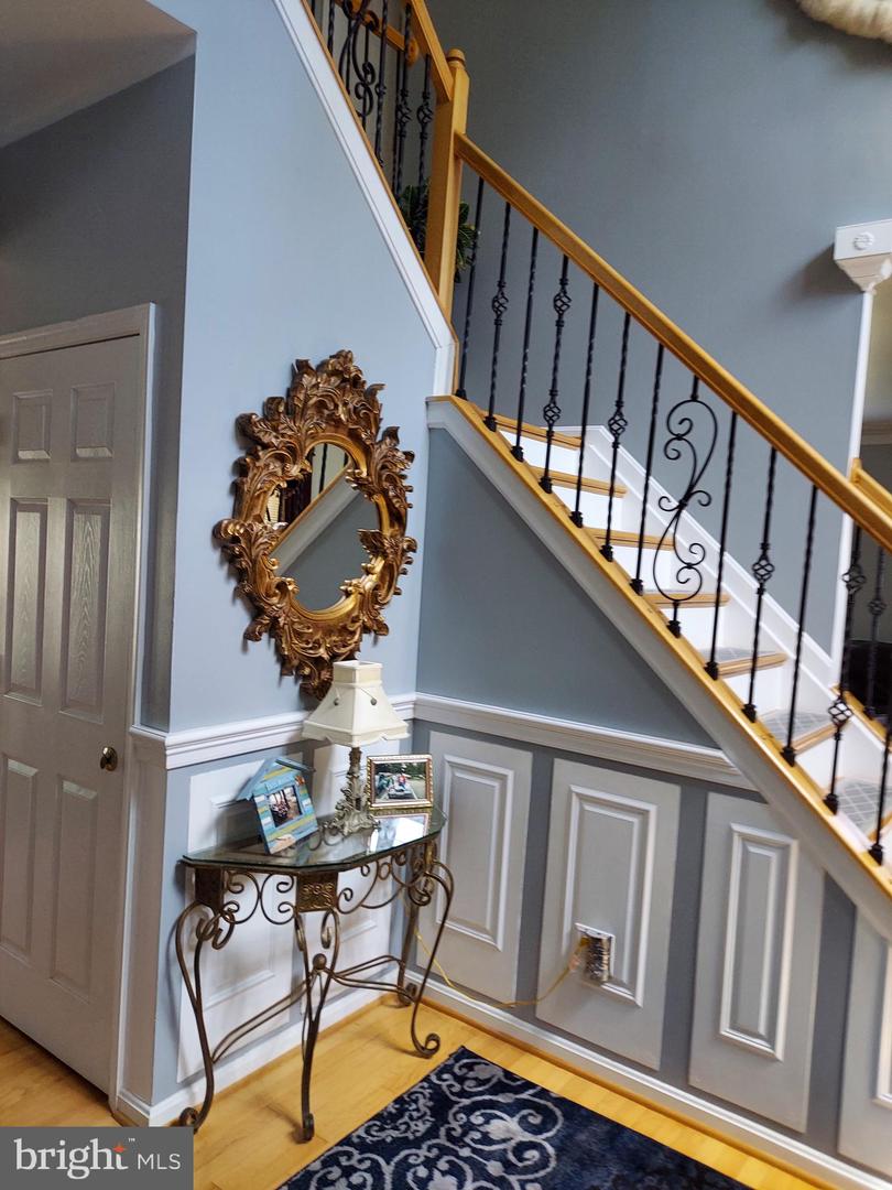 8650 TRENTON CHAPEL WAY, MANASSAS, Virginia 20109, 5 Bedrooms Bedrooms, 10 Rooms Rooms,3 BathroomsBathrooms,Residential,For sale,8650 TRENTON CHAPEL WAY,VAPW2097960 MLS # VAPW2097960